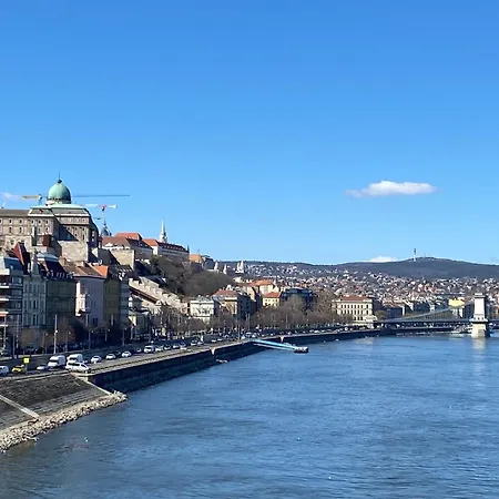 Chain Bridge Apartman Budapest Exterior photo